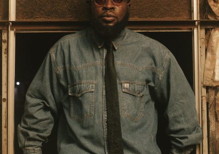 Manifest